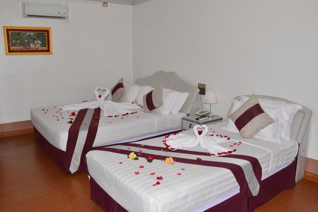 Myat Nan Taw Hotel Лойко Экстерьер фото