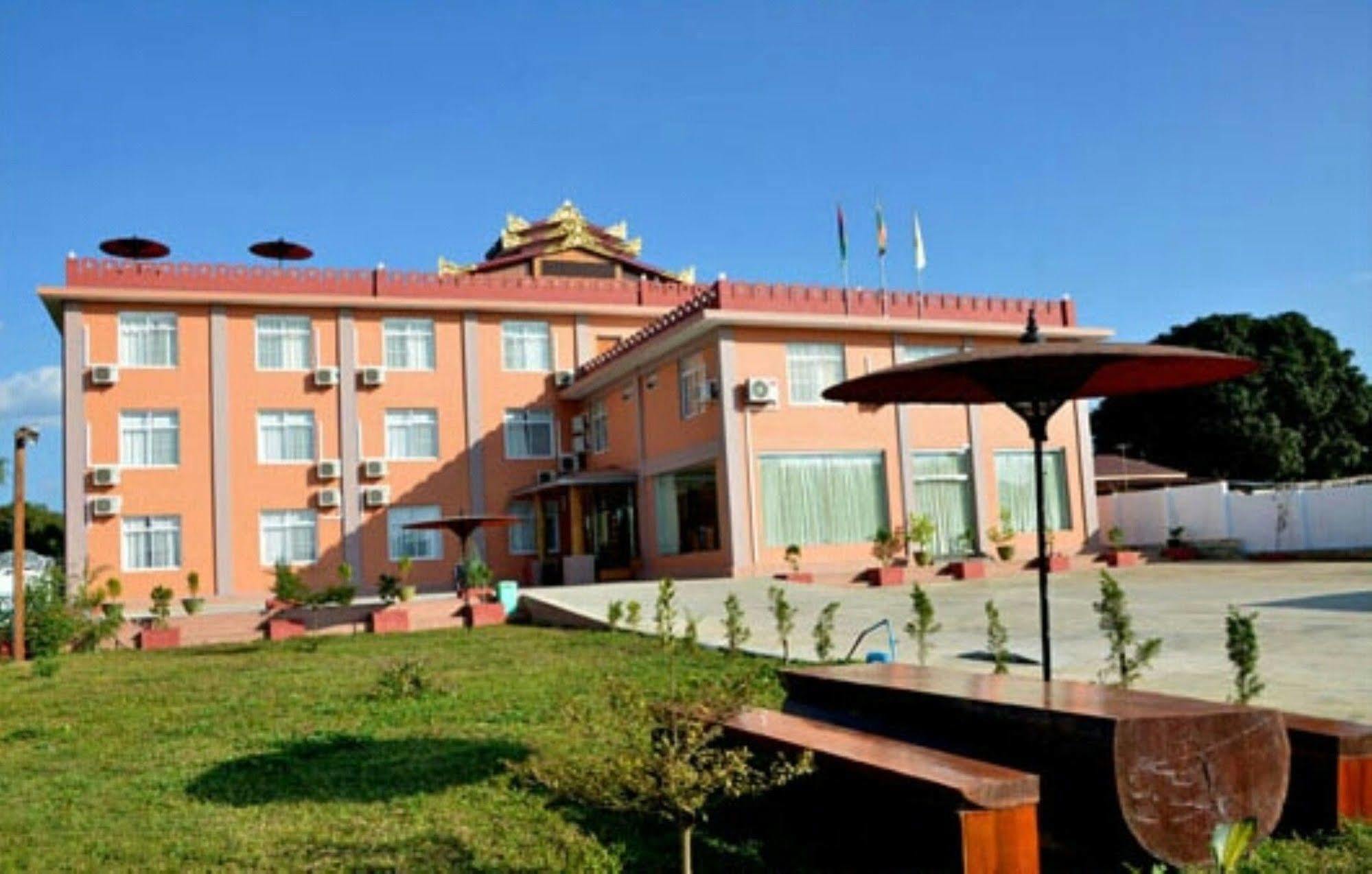 Myat Nan Taw Hotel Лойко Экстерьер фото
